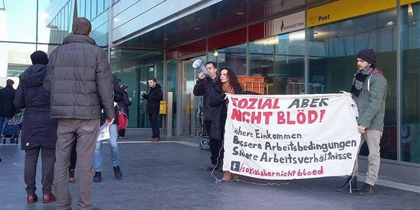 "Sozial aber nicht blöd" - Kundgebung am 14. Jänner 2016 vor dem ÖGB-Haus in Wien anlässlich der SWÖ-KV Verhandlungen. Fotoquelle: facebook/Wir sind sozial aber nicht blöd.